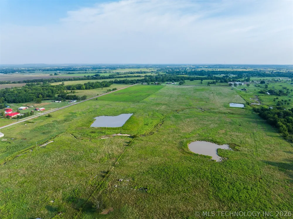 7 3990 ROAD Dewey, OK 74029