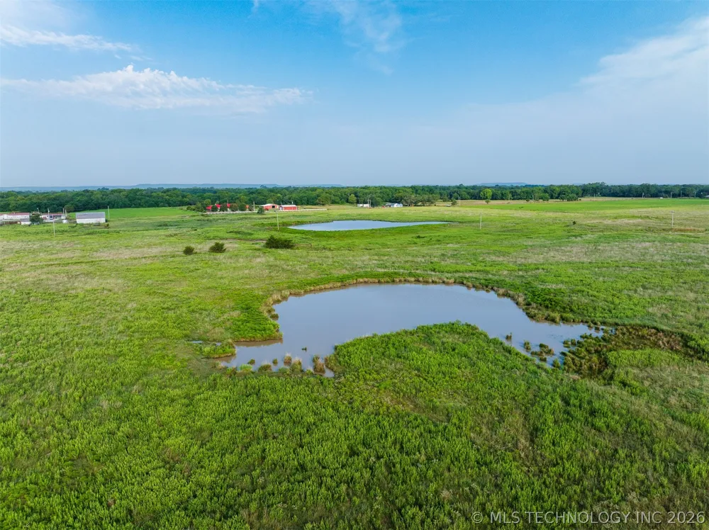 7 3990 ROAD Dewey, OK 74029