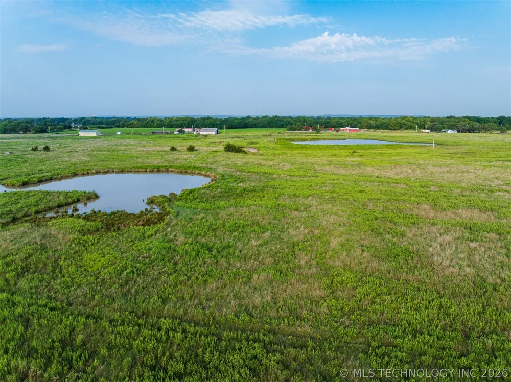 7 3990 ROAD Dewey, OK 74029