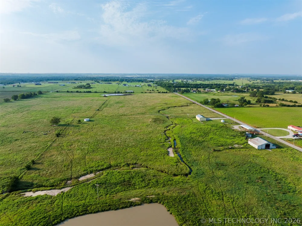 7 3990 ROAD Dewey, OK 74029