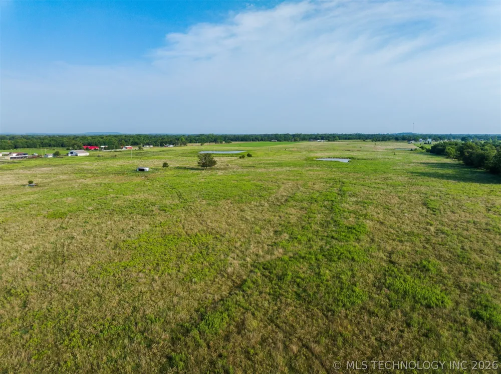 7 3990 ROAD Dewey, OK 74029