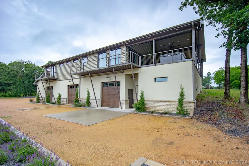 5161 Tower Drive Kingston, OK 73439
