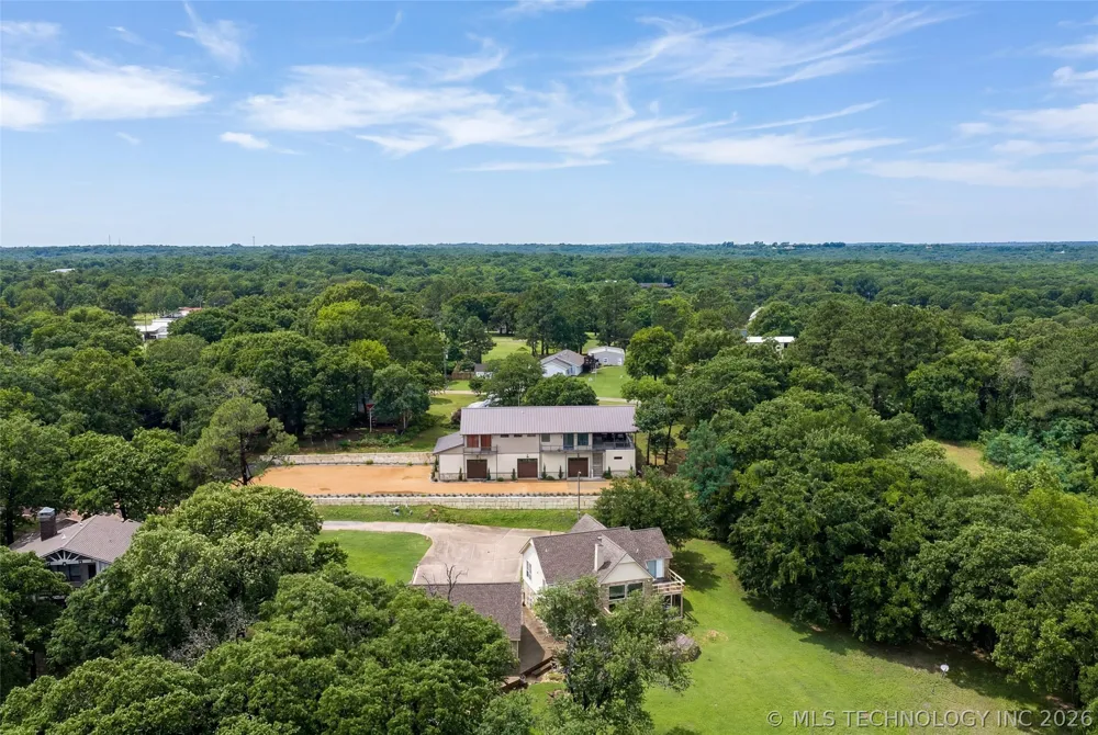 5161 Tower Drive Kingston, OK 73439