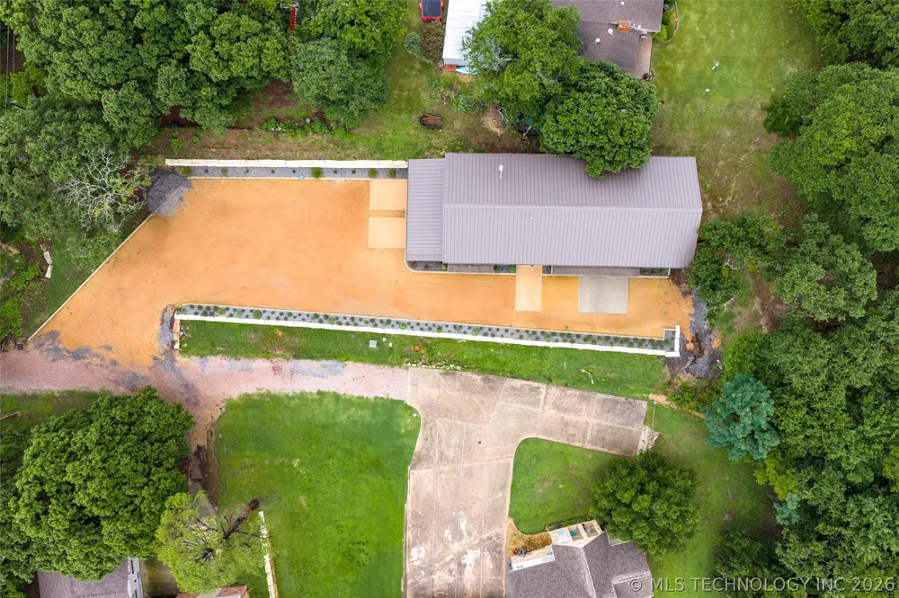 5161 Tower Drive Kingston, OK 73439
