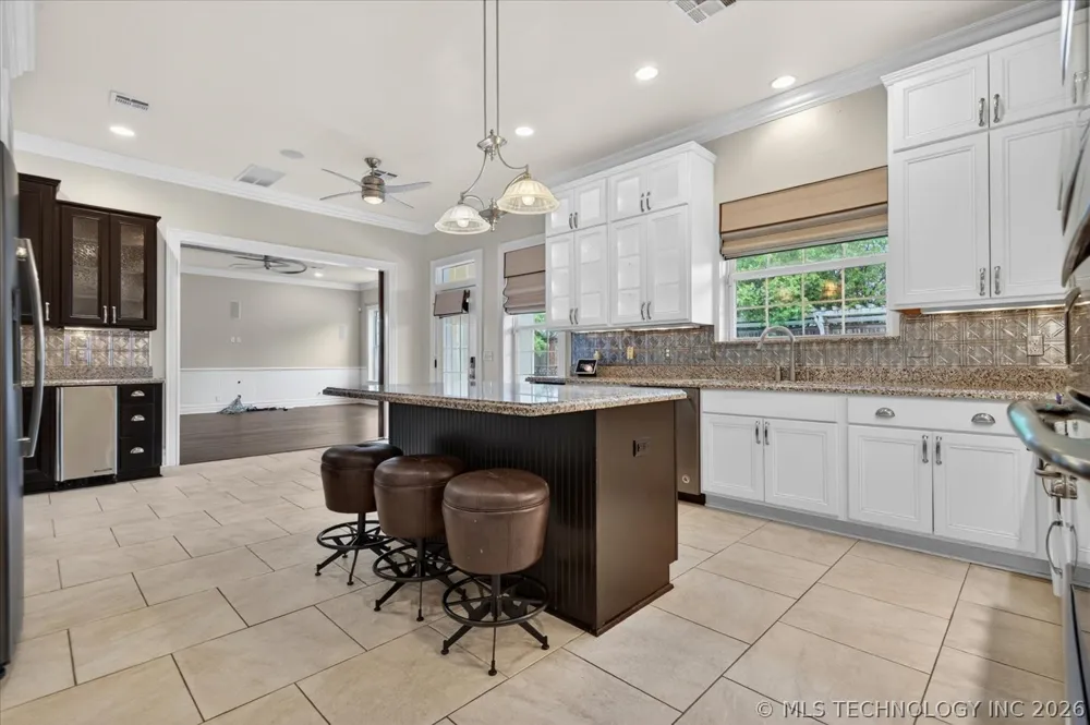 3115 Kingston Drive Bartlesville, OK 74006