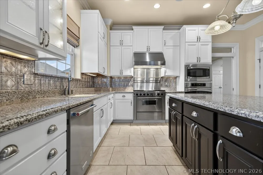 3115 Kingston Drive Bartlesville, OK 74006