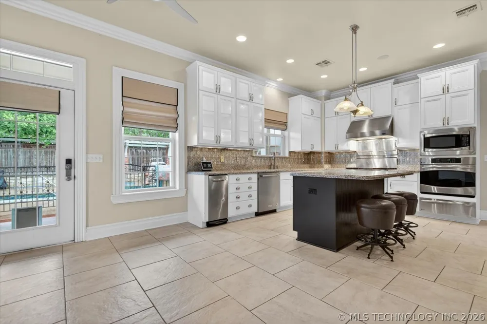 3115 Kingston Drive Bartlesville, OK 74006