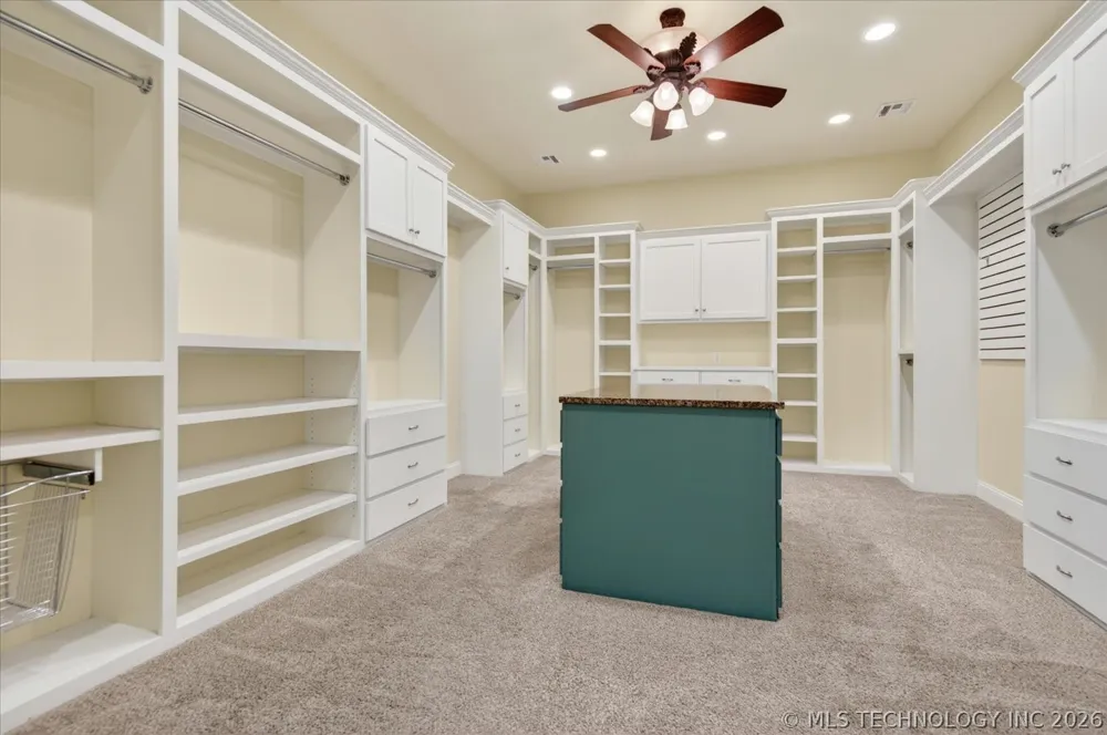 3115 Kingston Drive Bartlesville, OK 74006