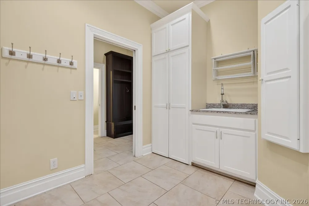 3115 Kingston Drive Bartlesville, OK 74006