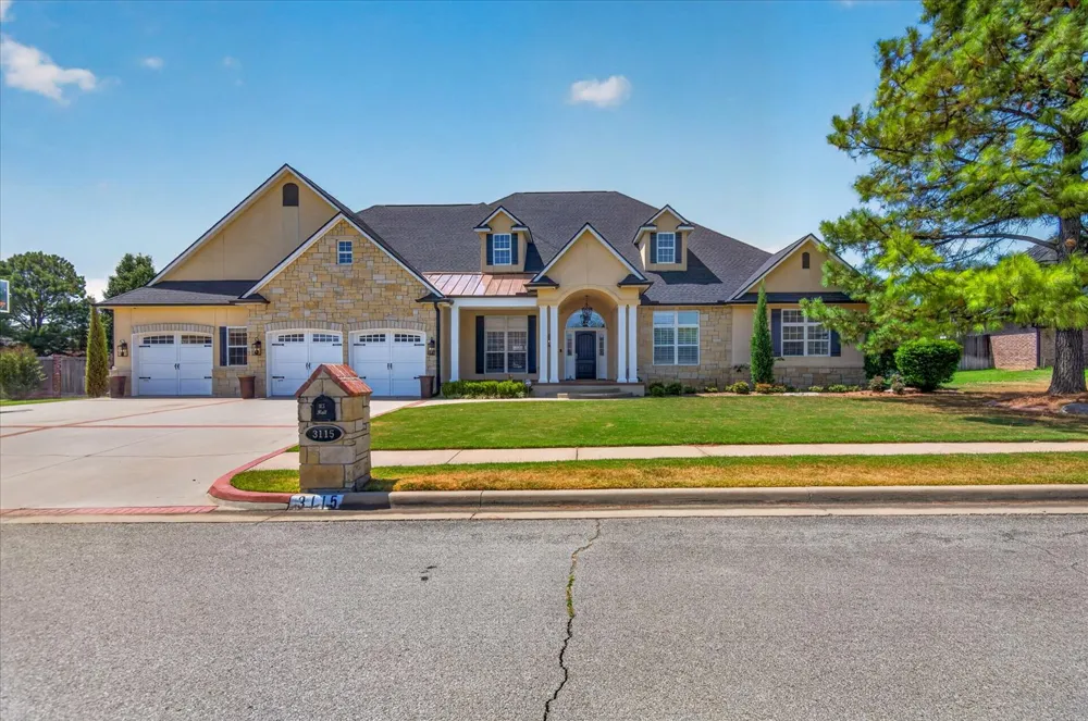 3115 Kingston Drive Bartlesville, OK 74006