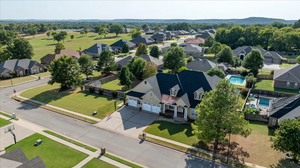 3115 Kingston Drive Bartlesville, OK 74006