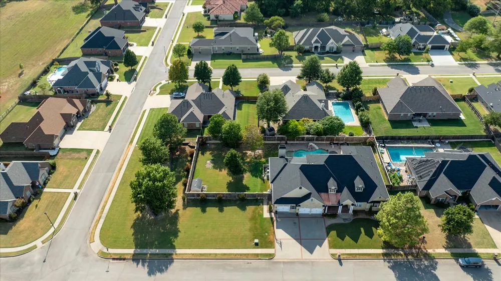 3115 Kingston Drive Bartlesville, OK 74006
