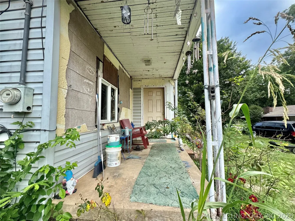 1013 S Mullins Avenue Hominy, OK 74035