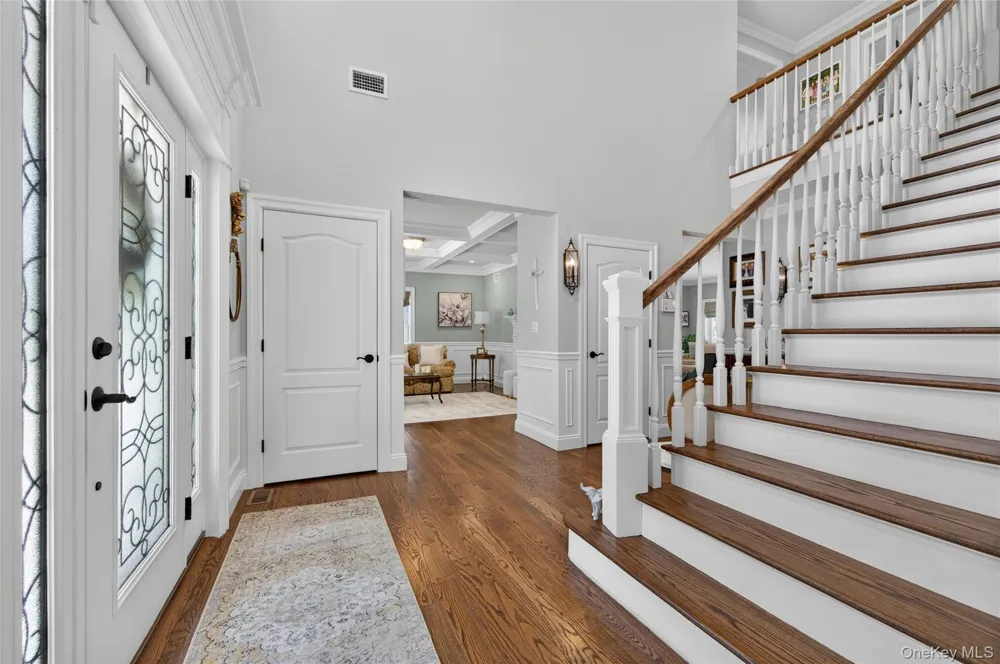 261 Harbor Road Cold Spring Harbor, NY 11724