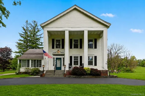 6 Country Club Road