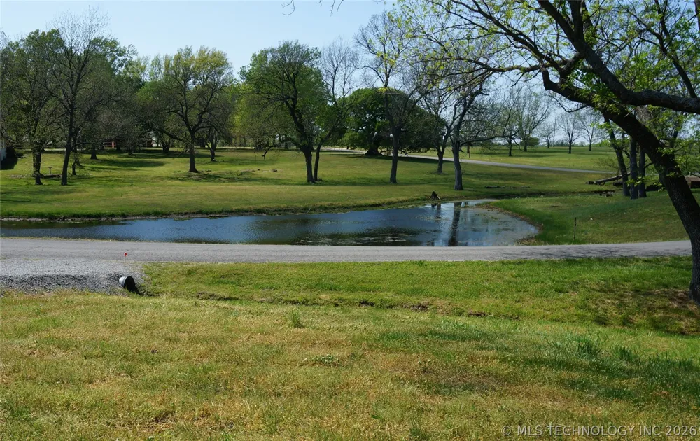 1037 Deer Creek Road Pryor, OK 74361