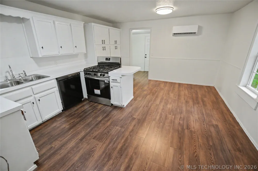 1016 Nathan Boone Road Fort Gibson, OK 74434