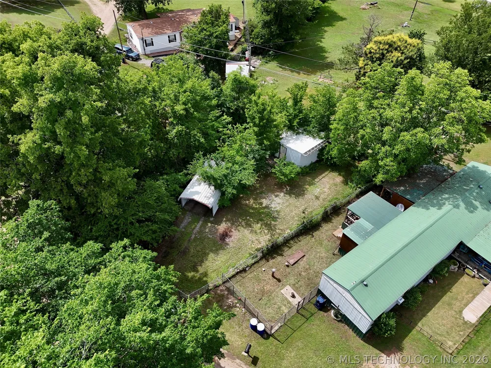 105 Oak Spavinaw, OK 74366