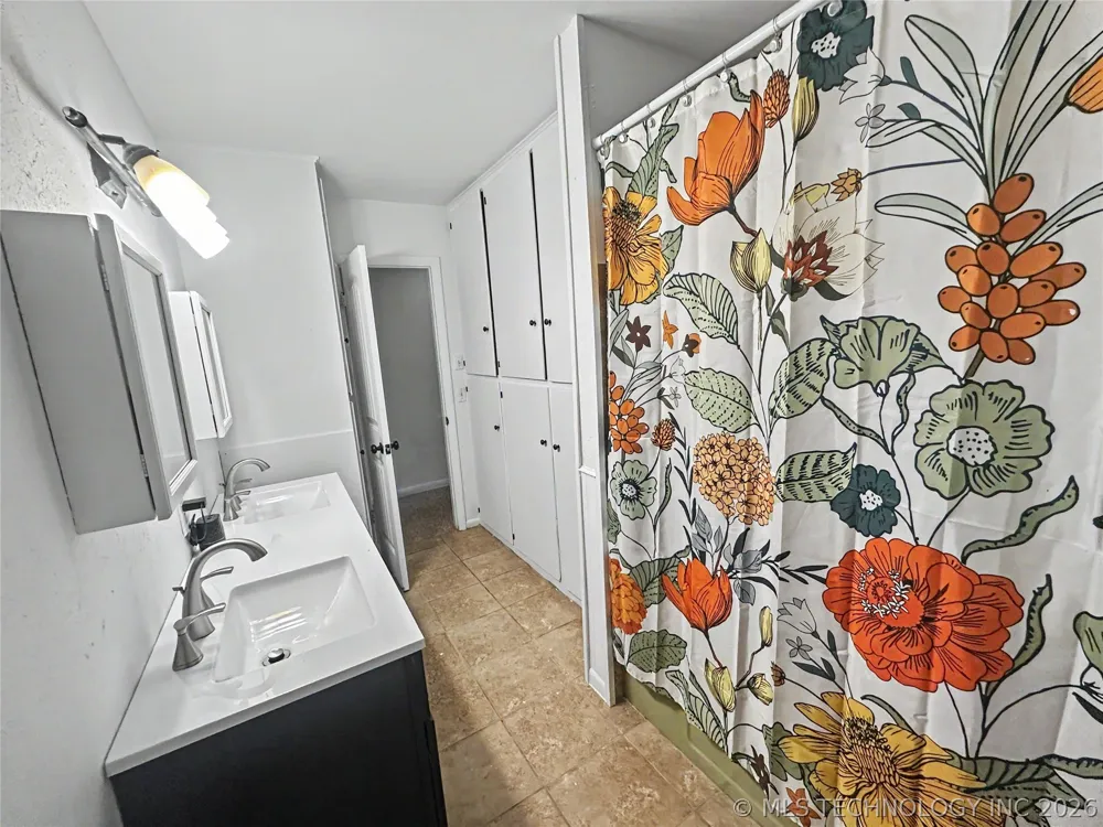 503 Joe Carrol Street Tahlequah, OK 74464