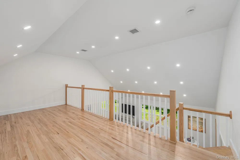 2 Heather Drive Remsenburg, NY 11960
