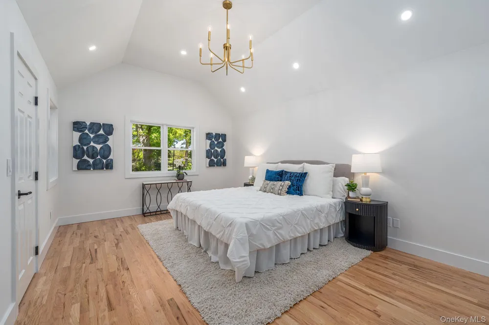 2 Heather Drive Remsenburg, NY 11960