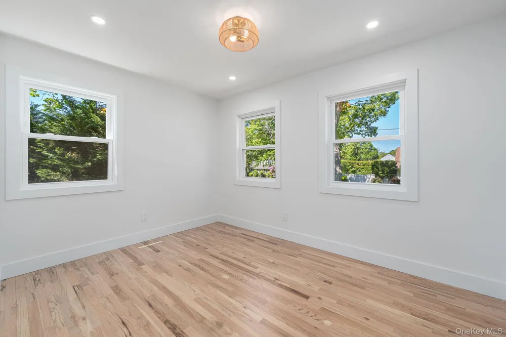 2 Heather Drive Remsenburg, NY 11960