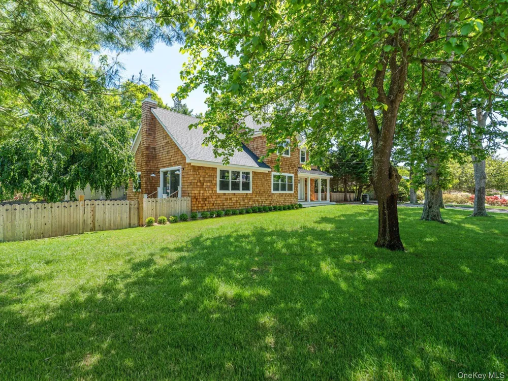 2 Heather Drive Remsenburg, NY 11960