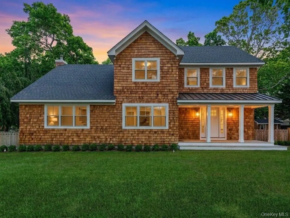 2 Heather Drive Remsenburg, NY 11960