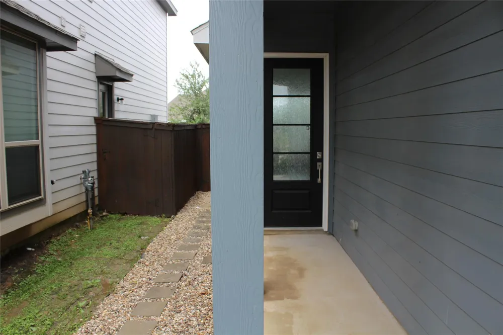 4203 Champlain Way Iowa Colony, TX 77583