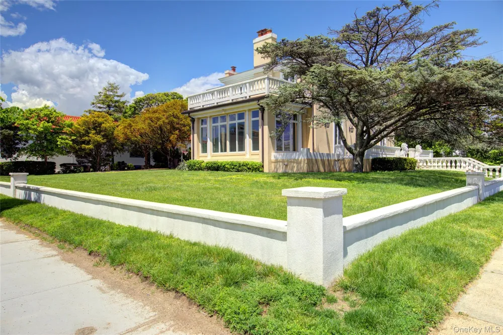 159 Magnolia Boulevard Long Beach, NY 11561