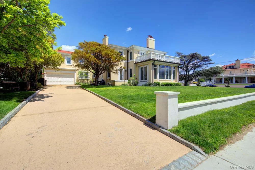 159 Magnolia Boulevard Long Beach, NY 11561