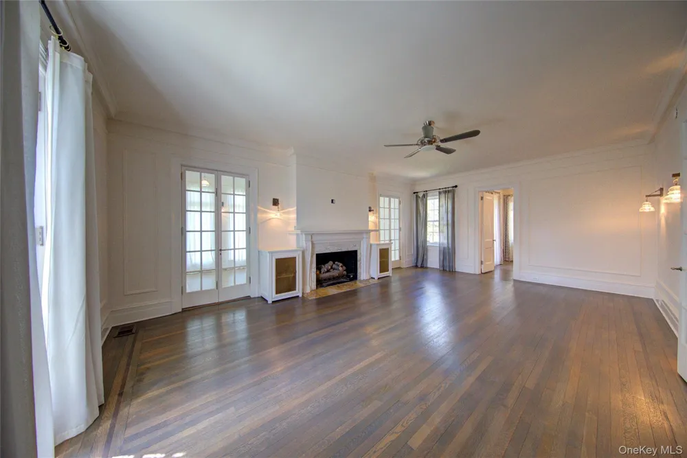159 Magnolia Boulevard Long Beach, NY 11561