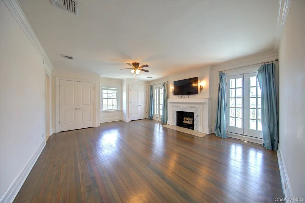 159 Magnolia Boulevard Long Beach, NY 11561