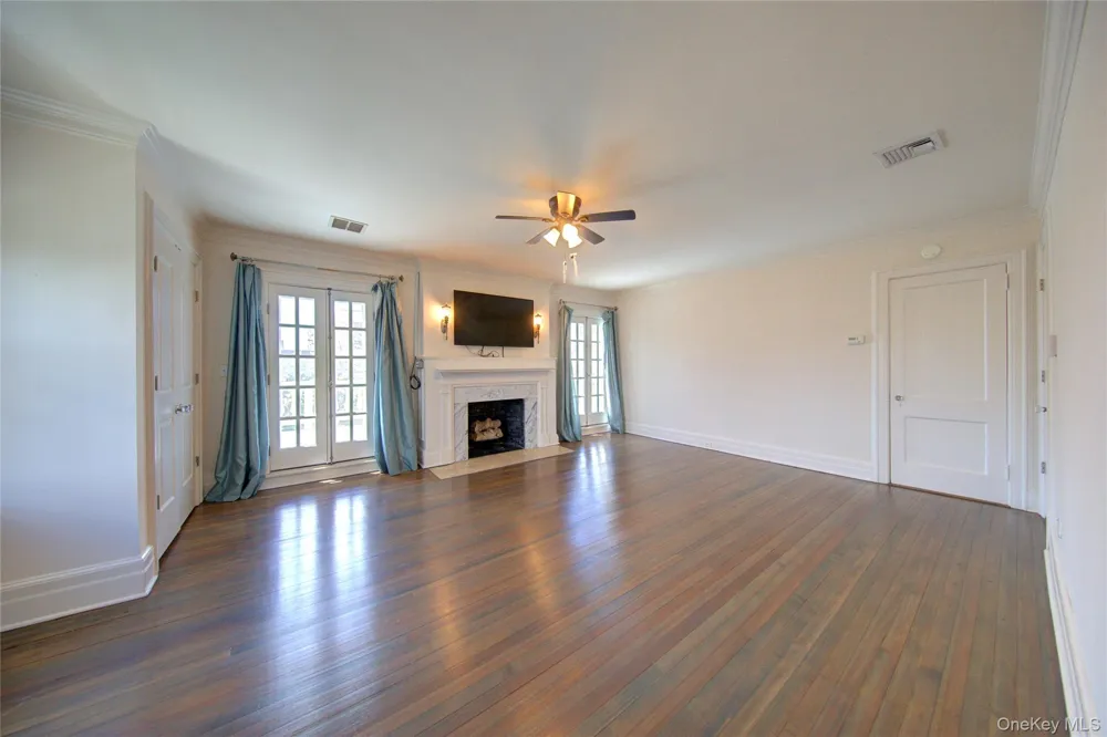 159 Magnolia Boulevard Long Beach, NY 11561