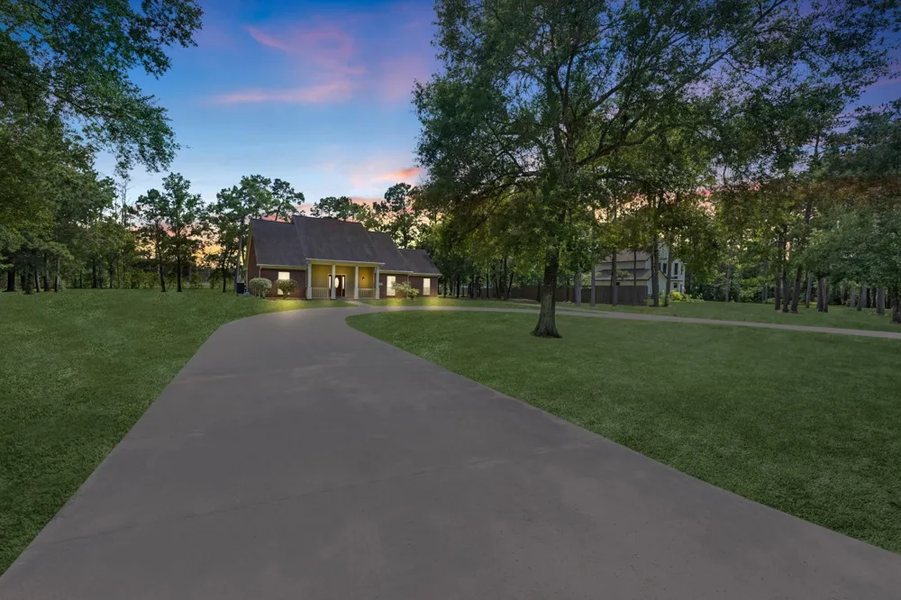 205 Mohawk Lane Wallisville, TX 77597