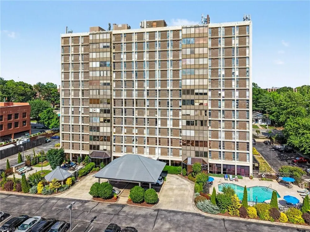 1101 Elm Street #505 Greensboro, NC 27401