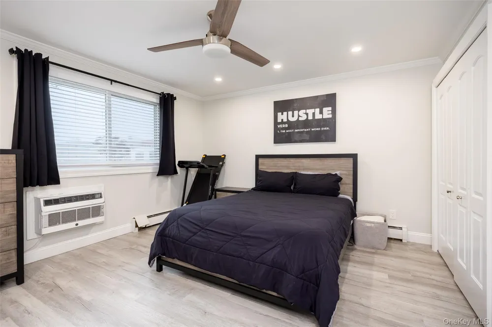 200 Merrick Road #F Amityville, NY 11701