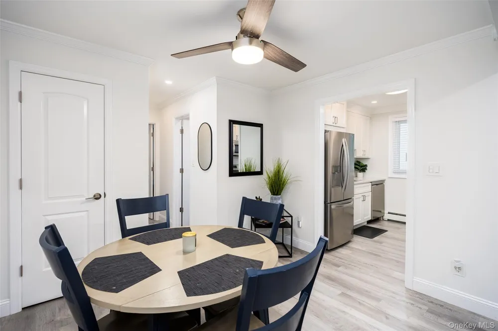 200 Merrick Road #F Amityville, NY 11701