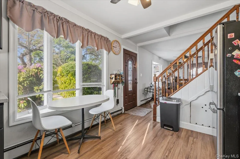 42 Haven Lane Levittown, NY 11756