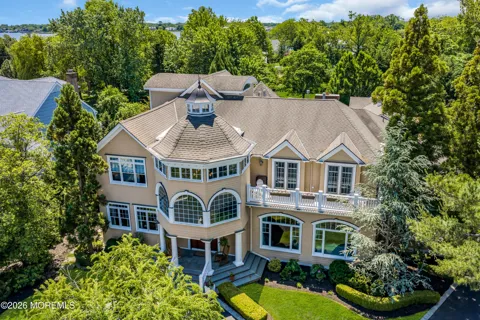 600 Little Silver Point Road