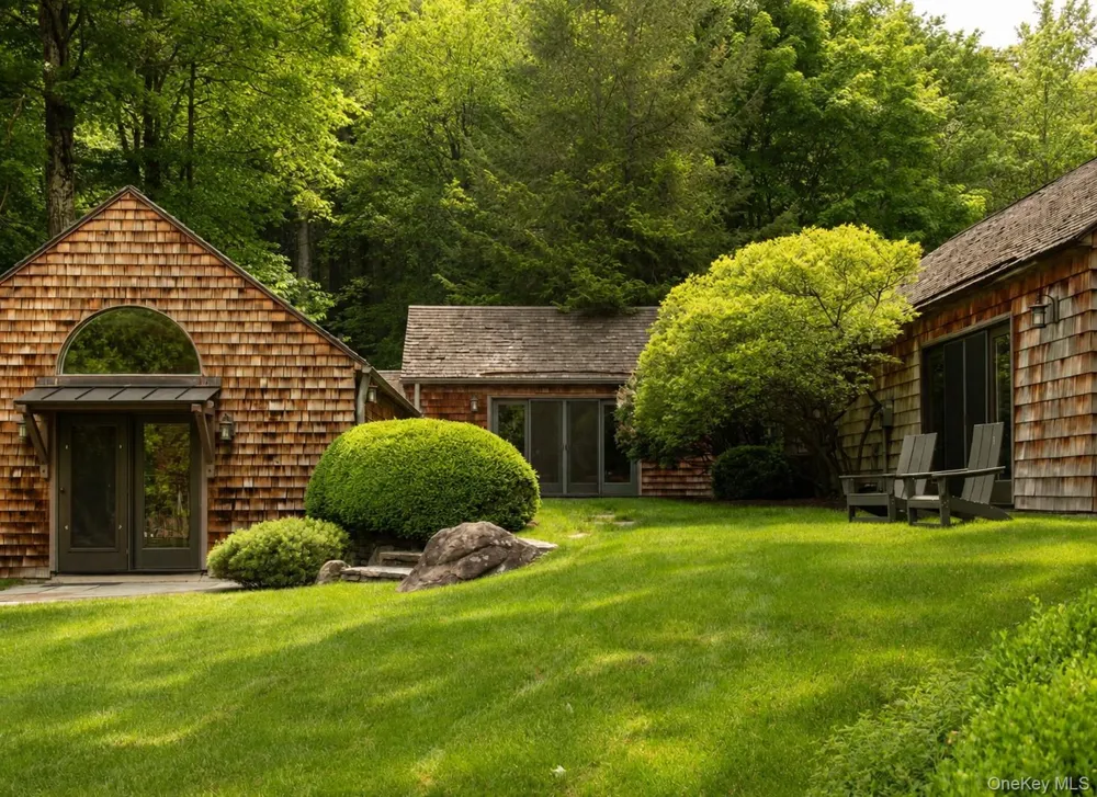 20 S Mountain Pass Spur Garrison, NY 10524