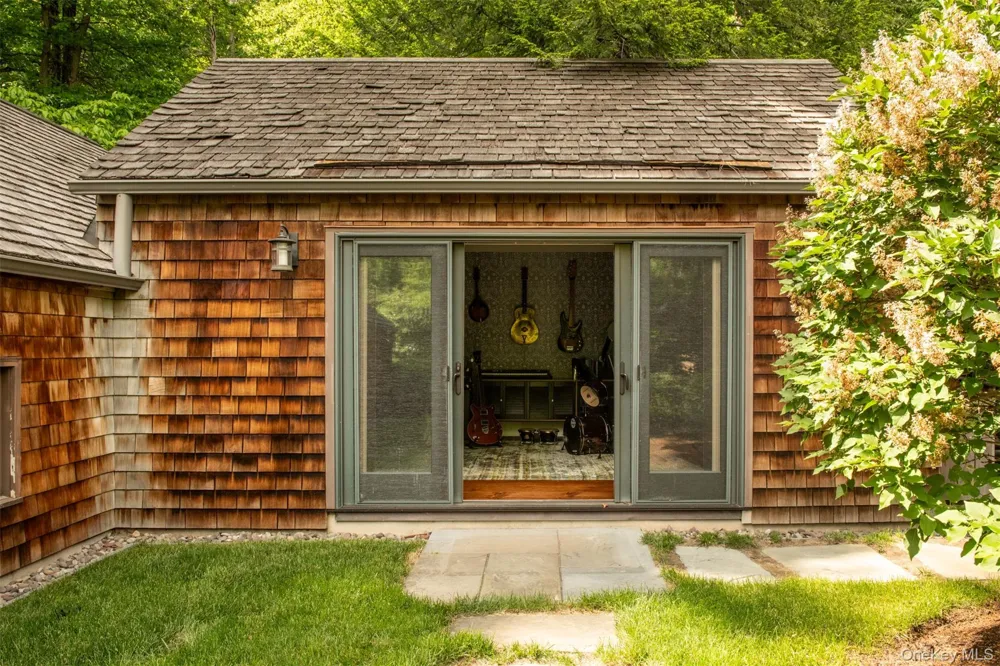 20 S Mountain Pass Spur Garrison, NY 10524