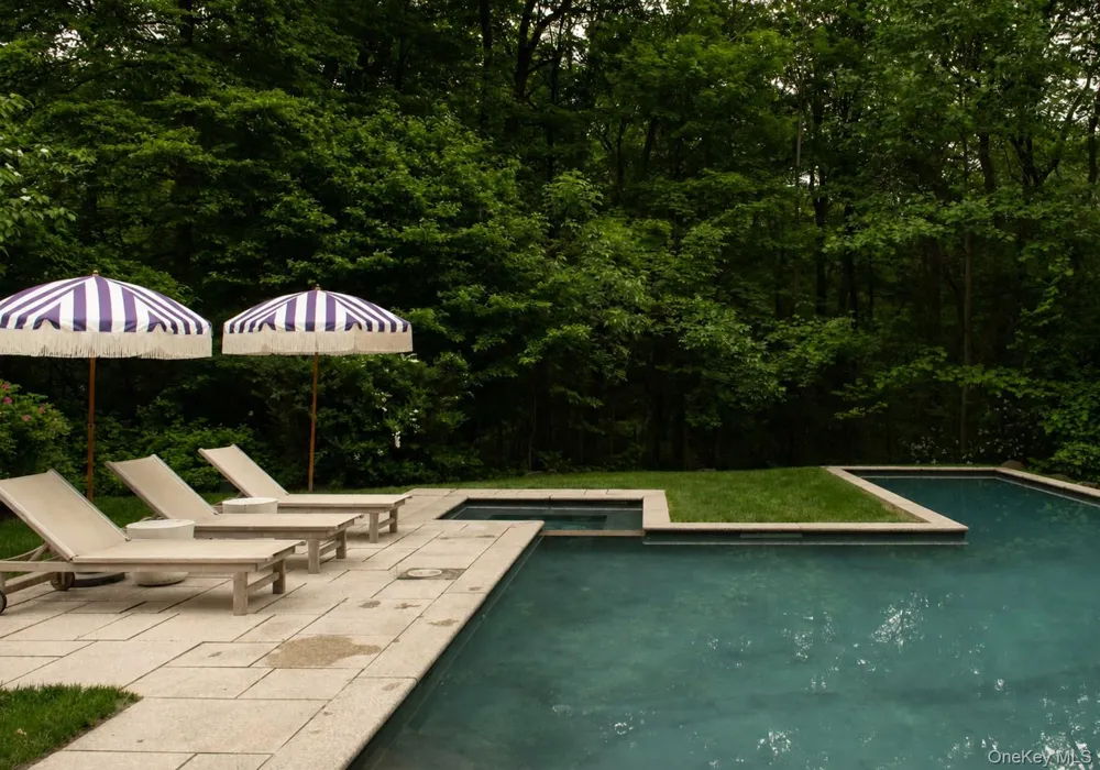 20 S Mountain Pass Spur Garrison, NY 10524