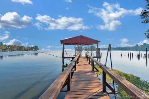 7206 S Lakeshore Drive