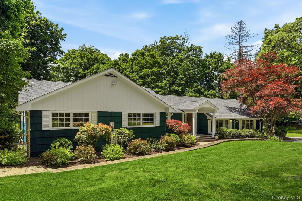 2341 Blue Spruce Drive Yorktown Heights, NY 10598