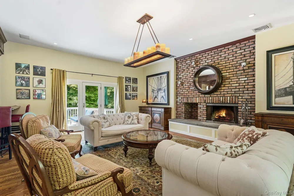2341 Blue Spruce Drive Yorktown Heights, NY 10598