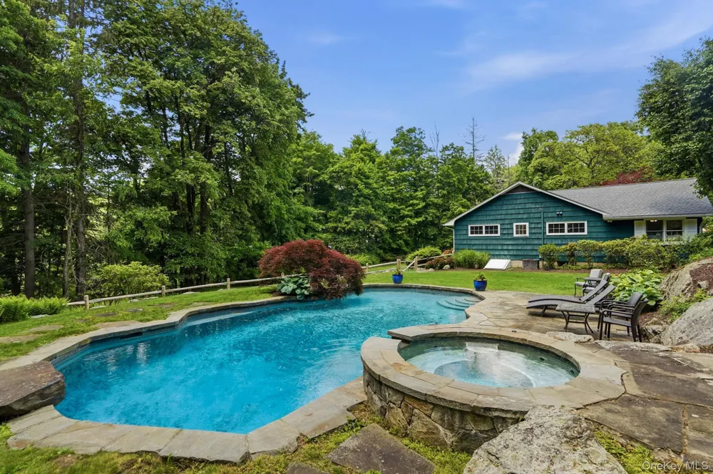 2341 Blue Spruce Drive Yorktown Heights, NY 10598