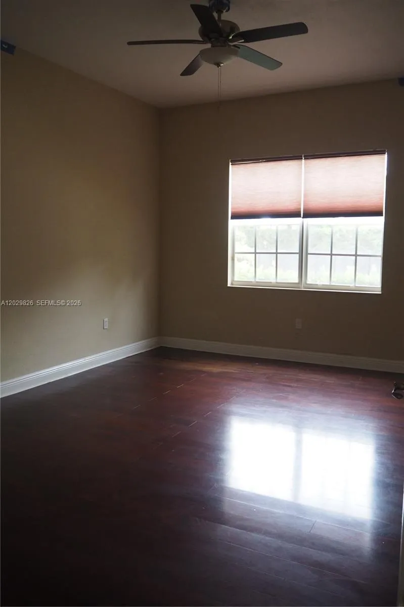 2750 E Jockey Cir E Davie, FL 33330