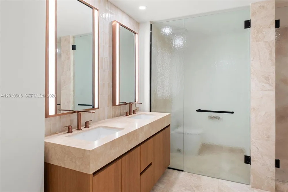 1176 97th Street #302 Bay Harbor Islands, FL 33154