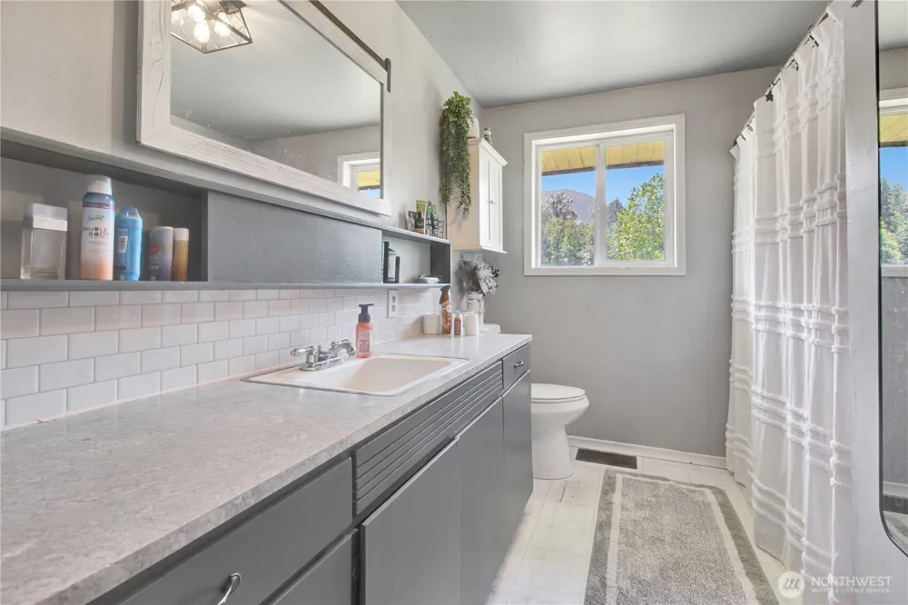 30720 Sauk Prairie Road Darrington, WA 98241
